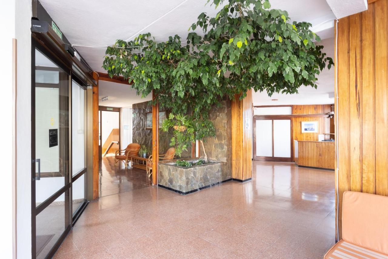 Home2book Seafront Apartment
